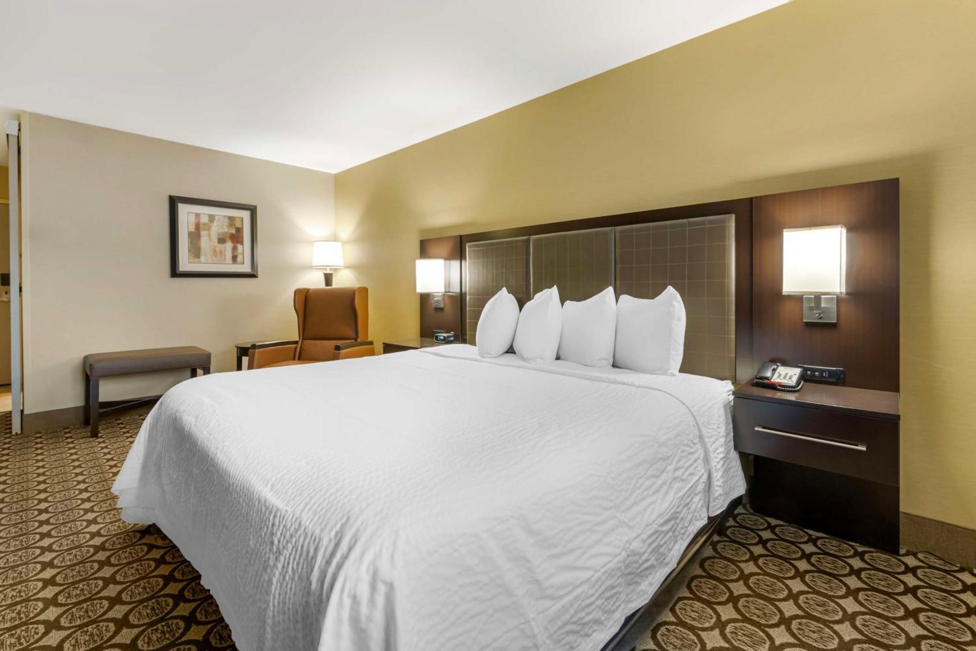 Best Western Plus Inntowner マディソン エクステリア 写真