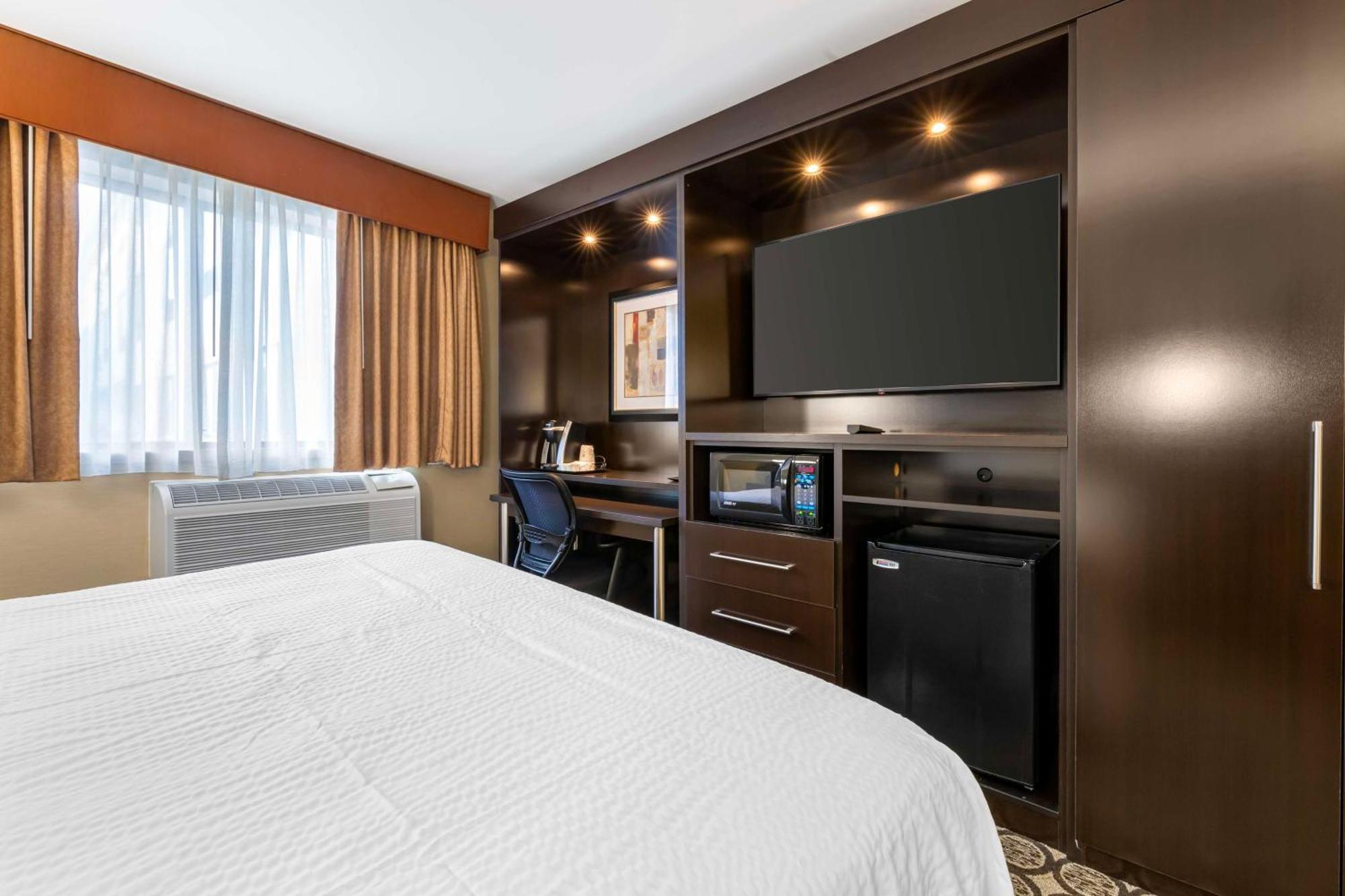 Best Western Plus Inntowner マディソン エクステリア 写真