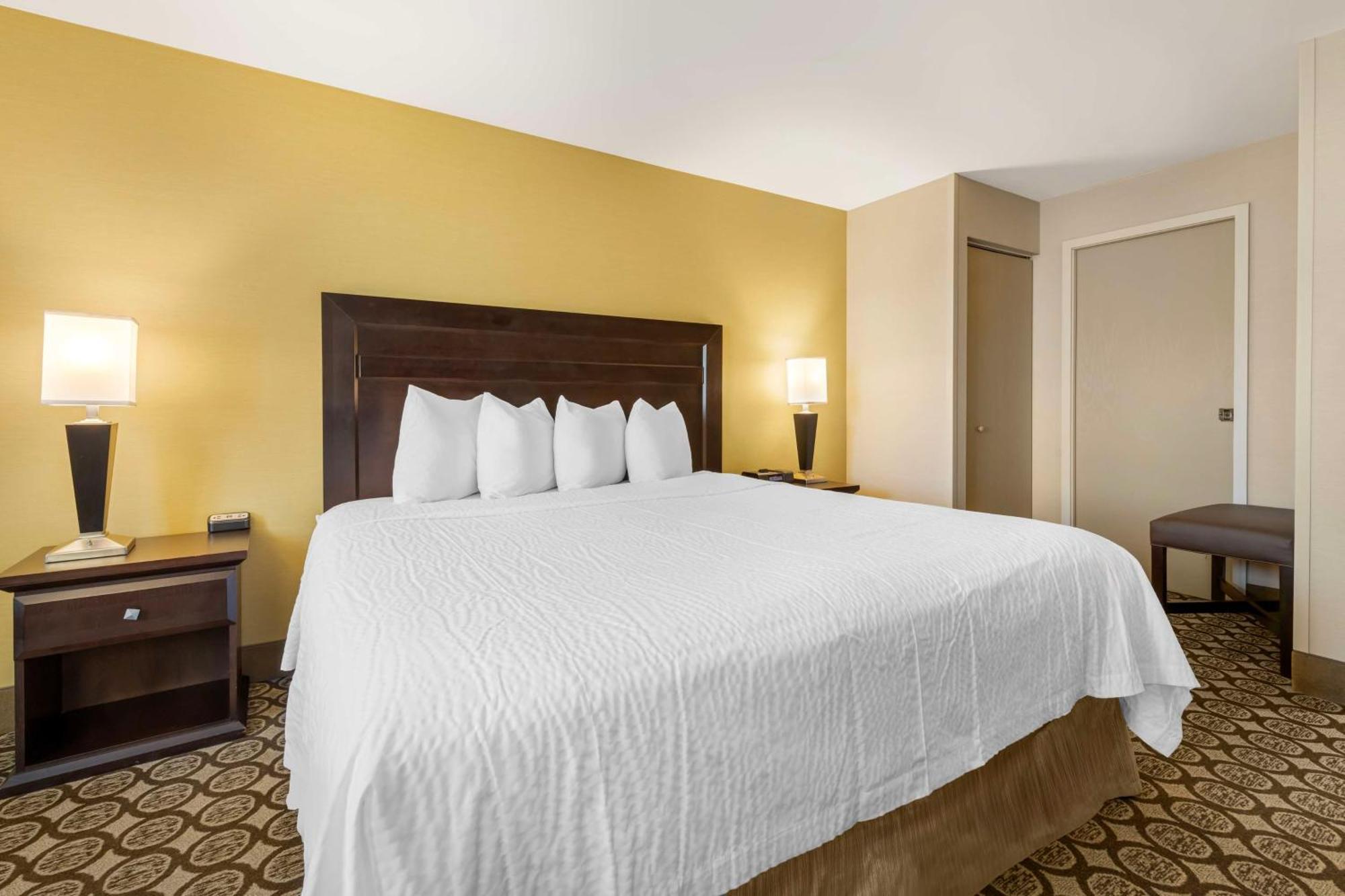 Best Western Plus Inntowner マディソン エクステリア 写真
